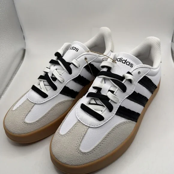 Adidas Women White Black Gum Sole Low Top Striped Athletic Sneakers . Size 9 - Picture 8 of 15